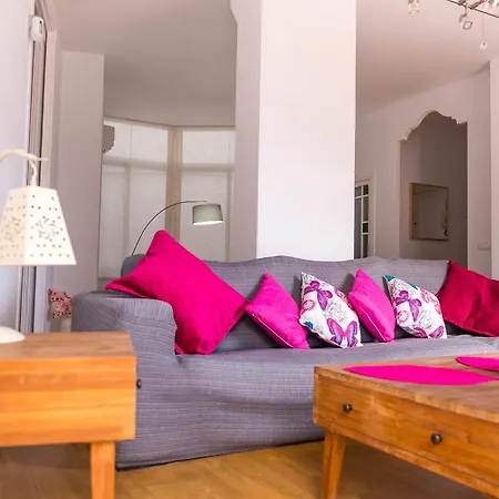 Carrera Luxury San Jaime 3 Floor *